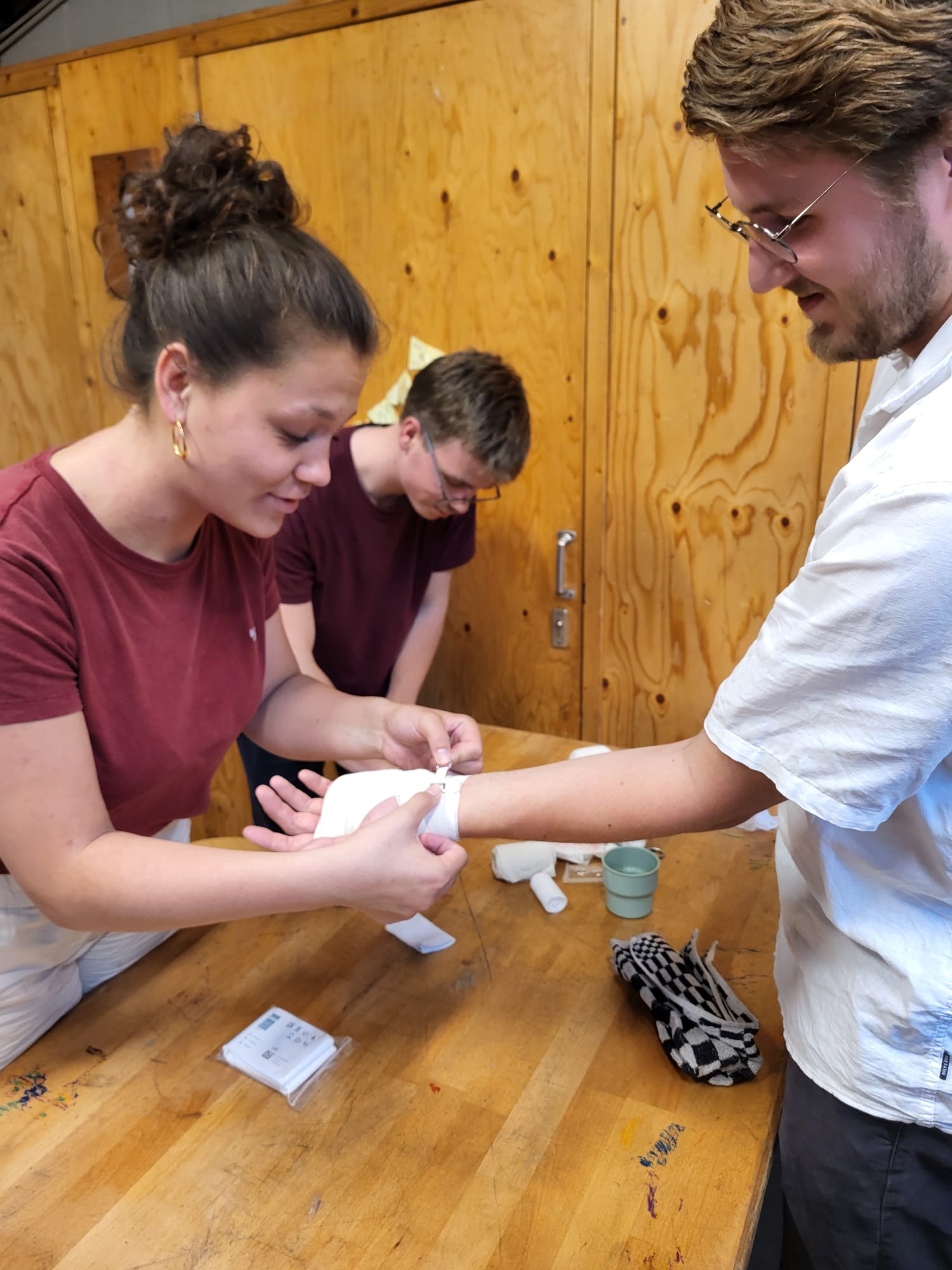 WhatsApp Image 2025-06-23 at 20.19.35 EHBO met Scouting de Mohicanen